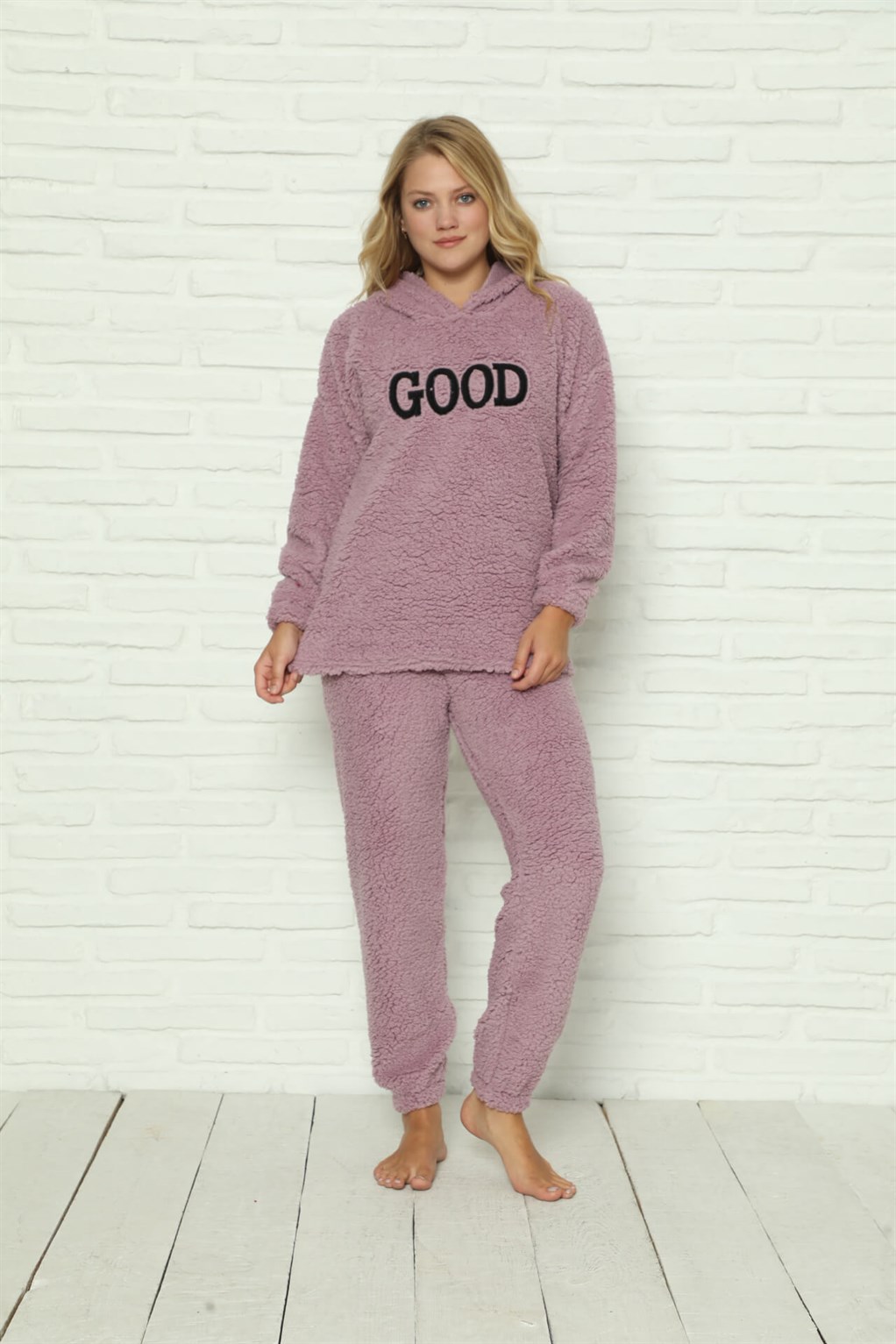 Moda Çizgi Welsoft Polar Peluş Kadın Pijama Takımı 9061