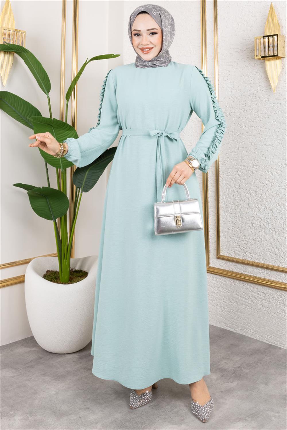 Kolları Fırfır Detaylı Elbise MİNT