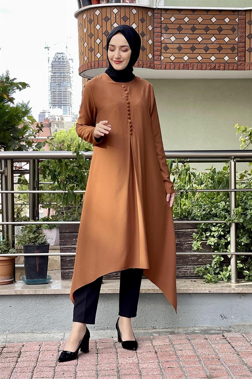 Aksesuar Düğmeli Tesettür Tunik TABA