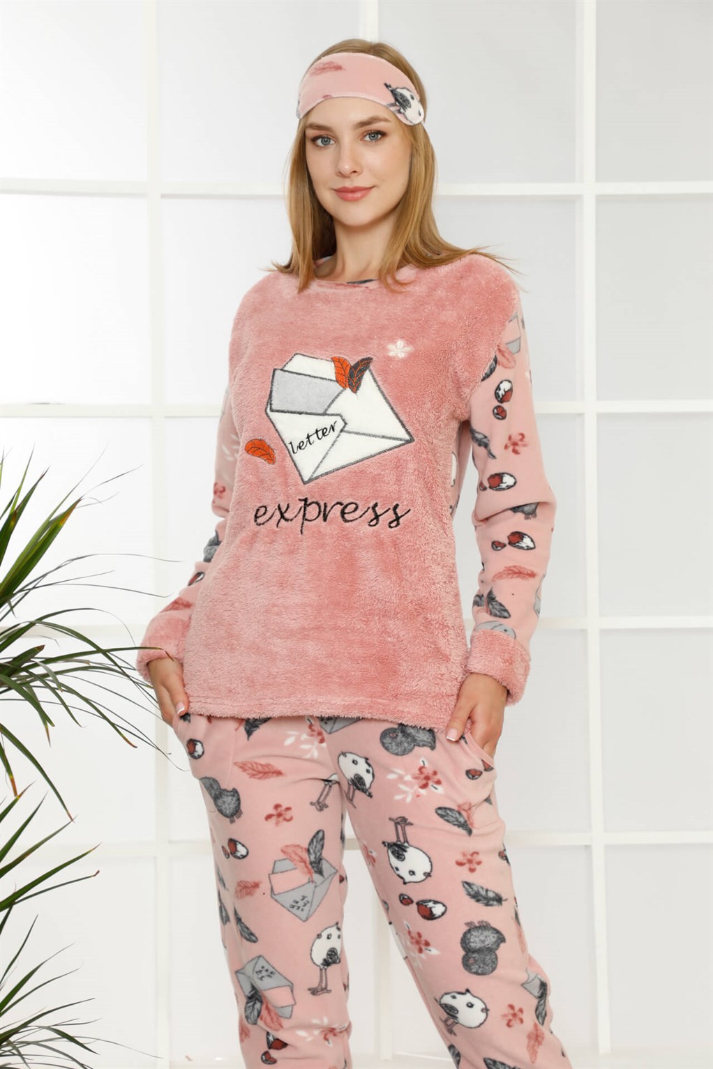 Moda Çizgi Polar Kadın Pijama Takımı