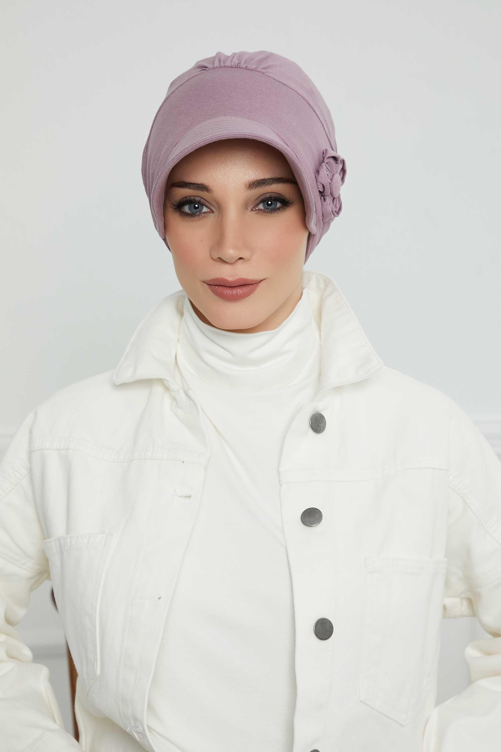 Siperlikli Çiçek Aksesuarlı Şapka Bone,B-72 Lila