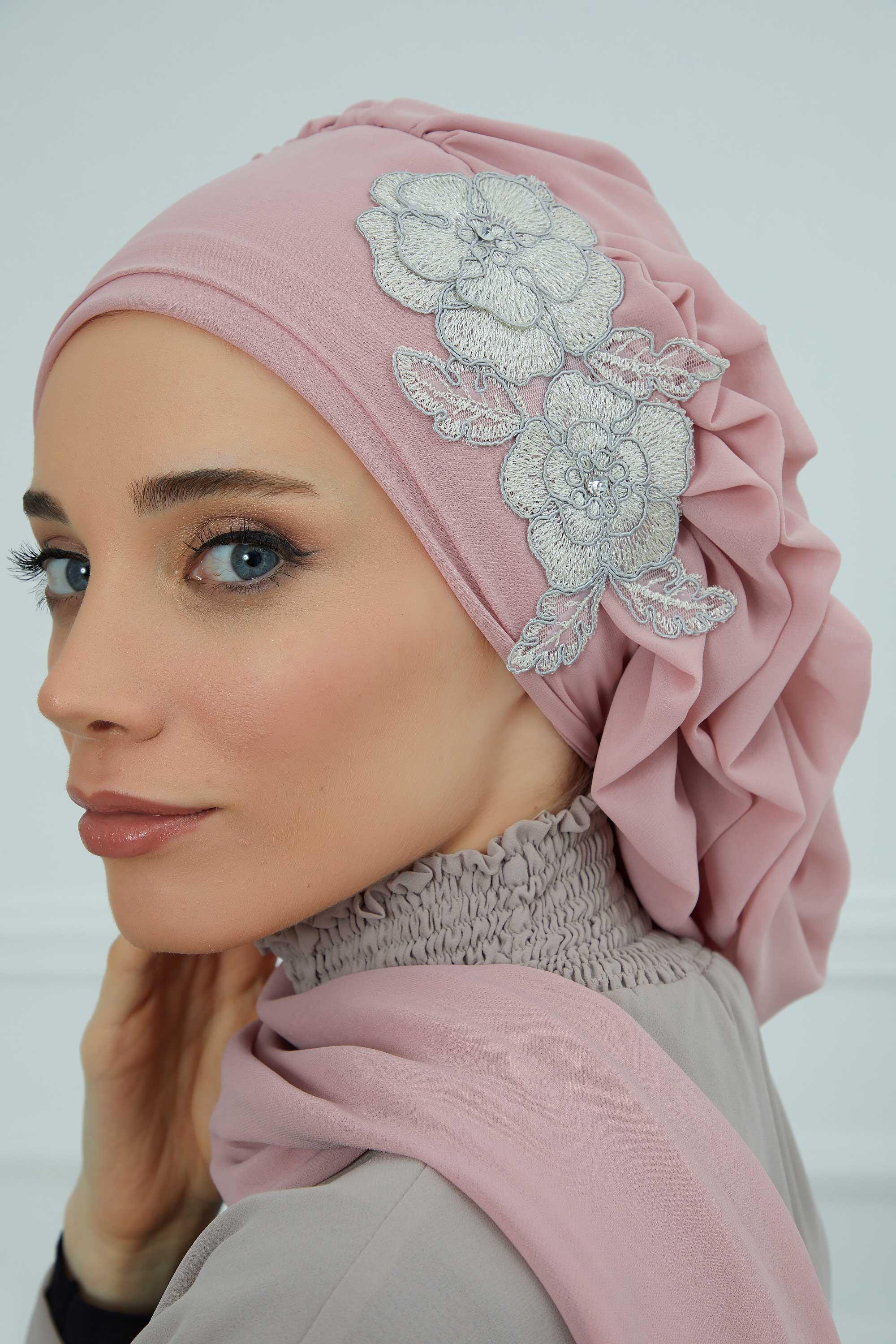 Yandan Fırfırlı Çiçek Aksesuarlı Şifon Hazır Türban,HT-102,HT-102 Pudra-Gümüş