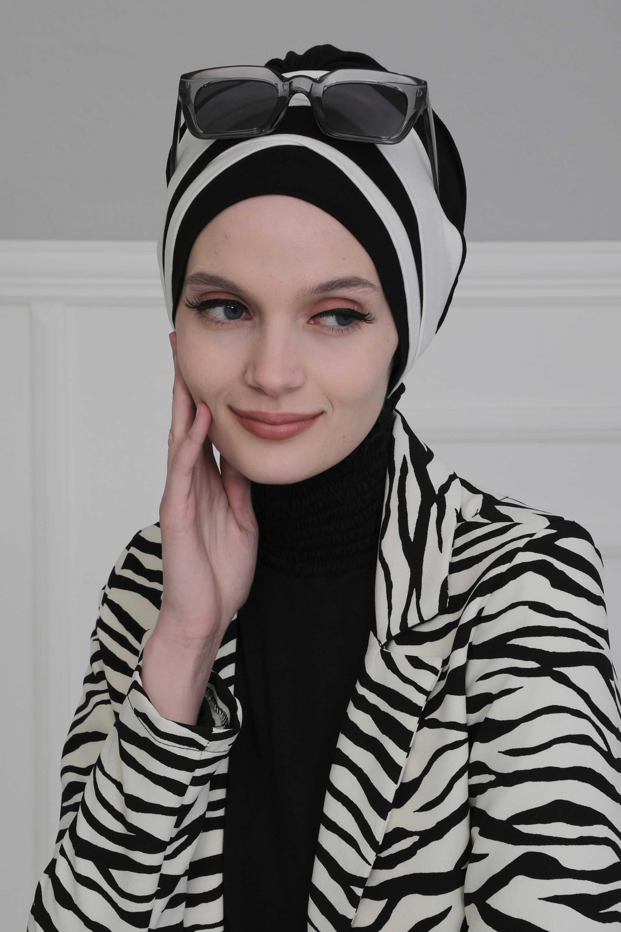 Çift Renkli Penye Bone,B-65 Siyah - Krem