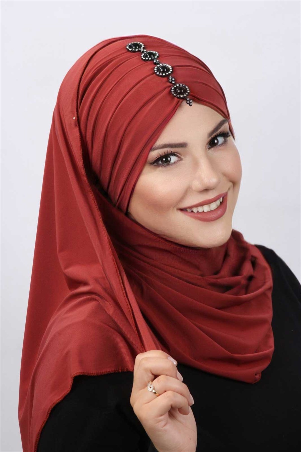 Pileli Taşlı Şal  Kiremit