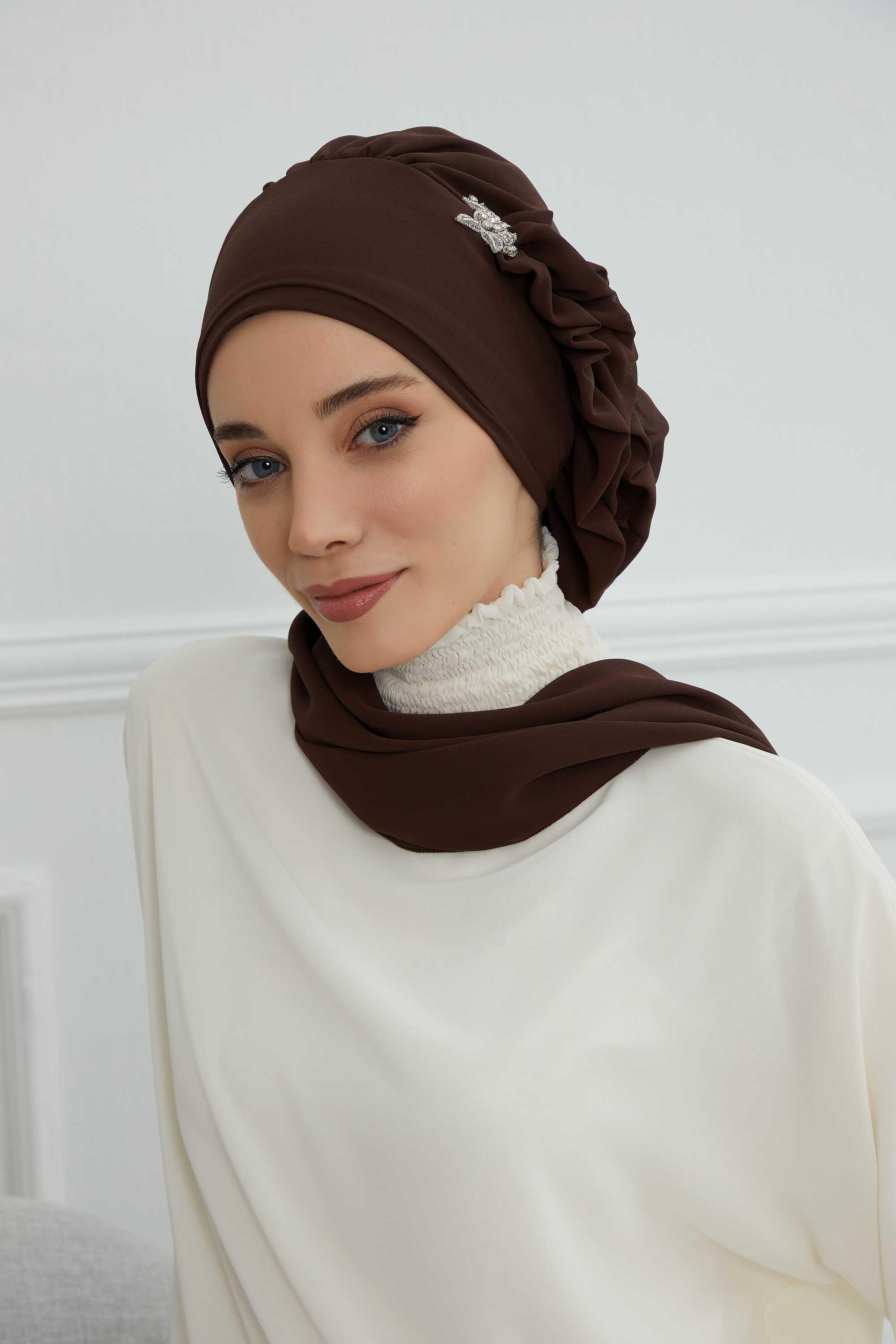 Yandan Fırfırlı Gümüş Aksesuarlı Şifon Hazır Türban,HT-106,HT-106 Kahverengi
