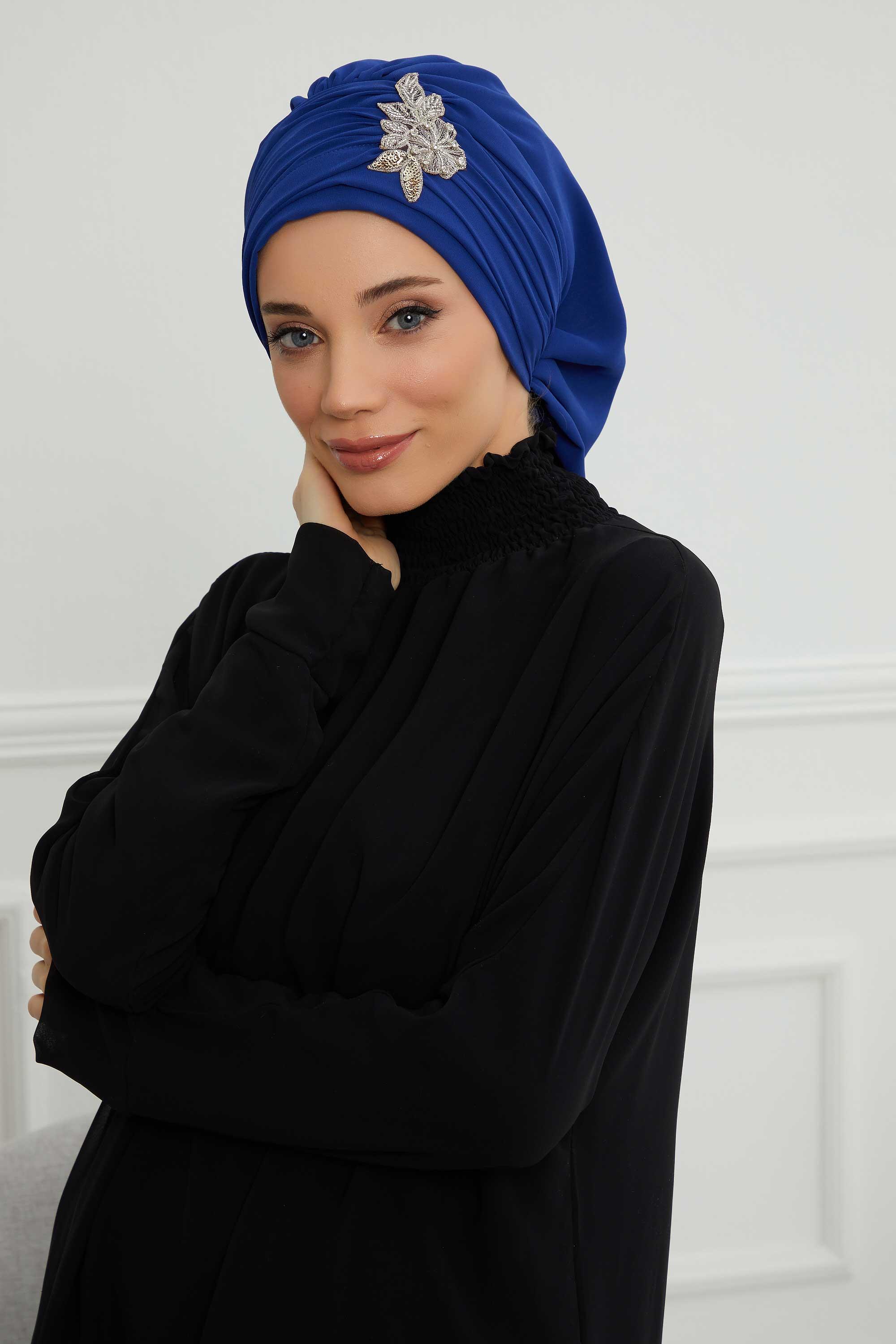 Pileli Taş Çiçek Aksesuarlı Şifon Hazır Türban,HT-105,HT-105 Saks Mavisi